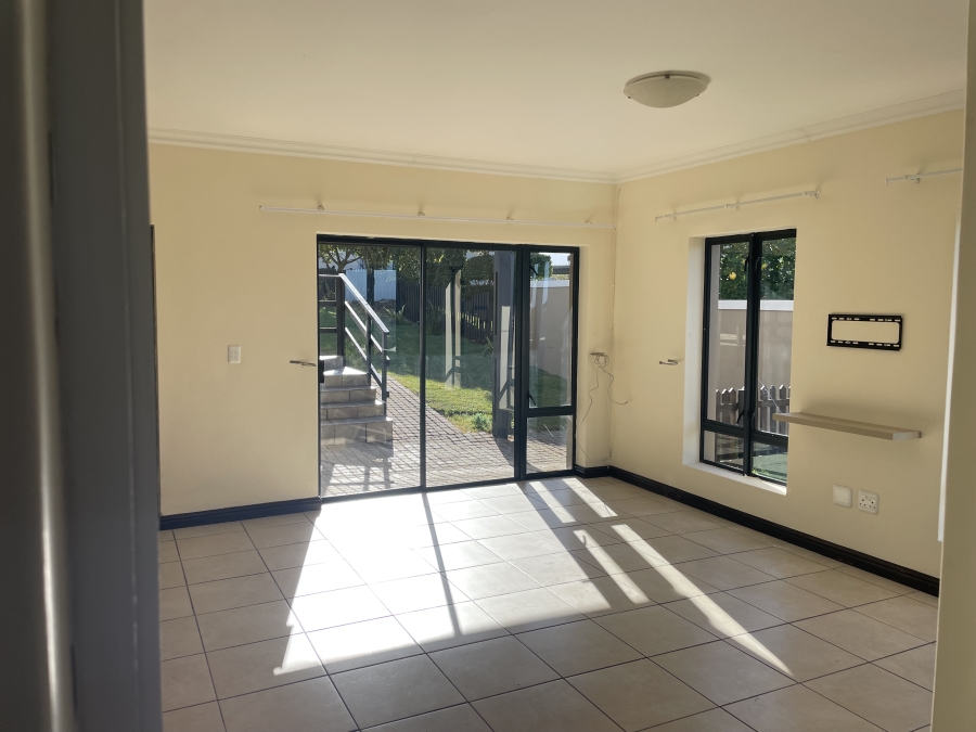 3 Bedroom Property for Sale in Blue Mountain Village Western Cape
